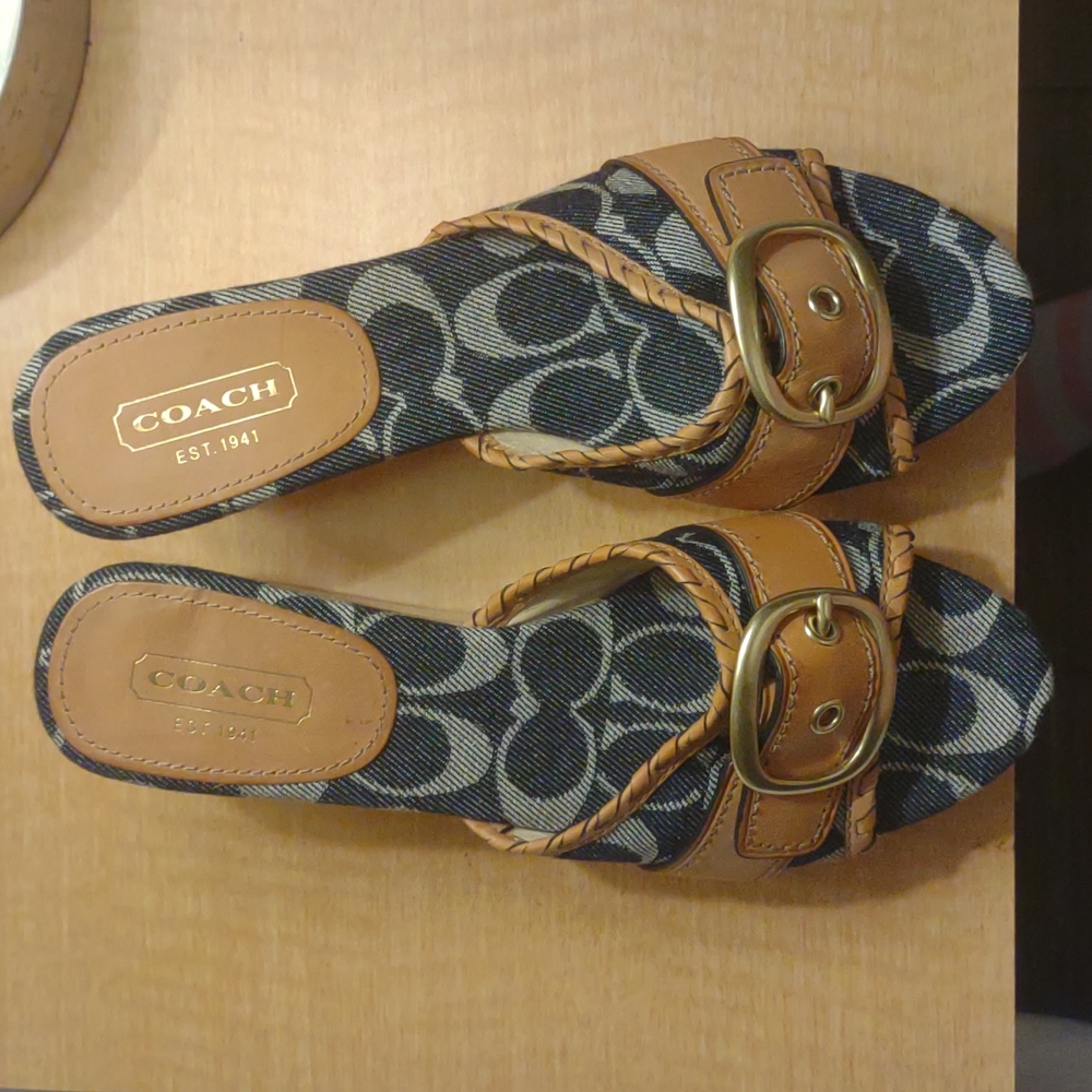 Coach black and brown size 8m wedges